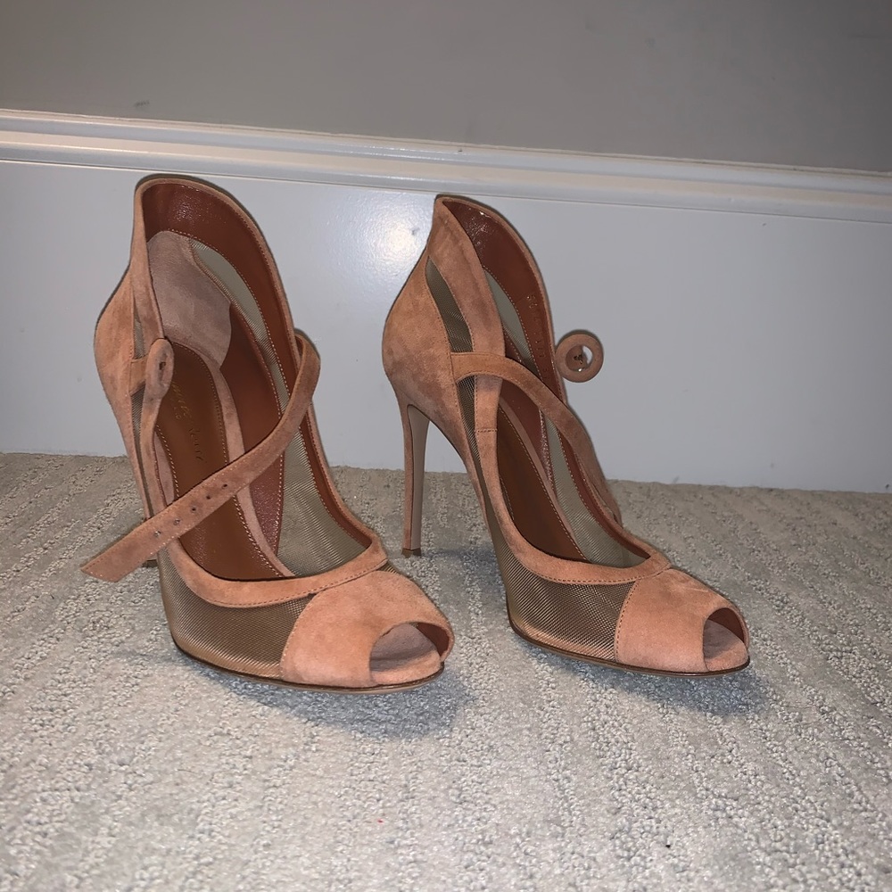Super cute heels